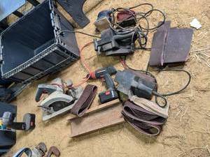 lot 91 image: Lot of Sanders & Power Tools See P...