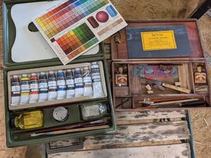 lot 98 image: Devoe Academy Board (In Wood Box) &...