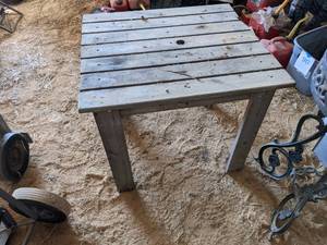 lot 107 image: Wood Table 30 X 27 X 25.5...