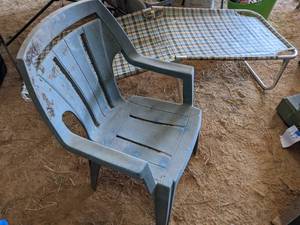 lot 121 image: Cot & Plastic Patio Chair...