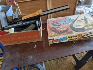 lot 130 image: (2) Vintage Tyco Racing Tracks See...