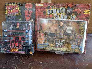 lot 140 image: Smash & Slam (Sting) & WWF Summer S...