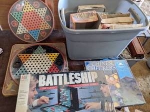 lot 155 image: Large Lot of Games (Battleship, Chi...