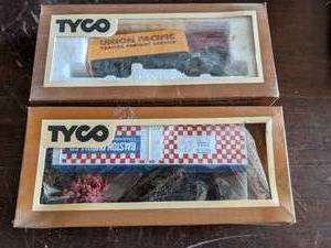 lot 167 image: Tyco HO Locomotives Electric Trains...