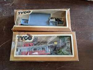 lot 168 image: Tyco HO Locomotives Electric Trains...
