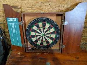 lot 226 image: Vintage Wood Case Dart Board...