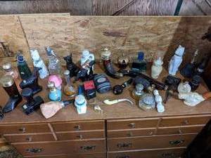lot 236 image: Large Lot of Collectable Avon Bottl...