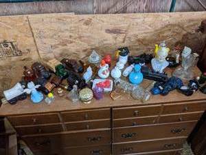 lot 242 image: Large Lot of Collectable Avon Bottl...