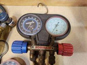 2 Robinair Refrigerant Recovery hoses kits with guages