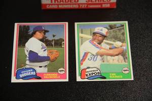 lot 26 image: 1981 Topps Traded Baseball Complete Set  Fernando Valenzuela & Tim Raines Rookie