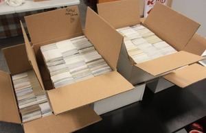 lot 66 image: Large Mixed Sports Card Lot