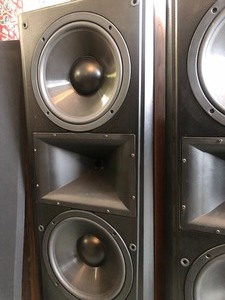 Large working KLIPSCH Epic Series Floor Speakers