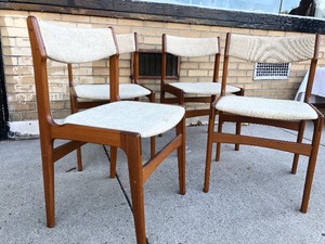 Set of 4 Vintage Danish Modern Teak Wood Dining or Side Chairs