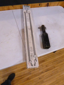 lot 25 image: Jet Sled Universal Hitch and Hitch Extension