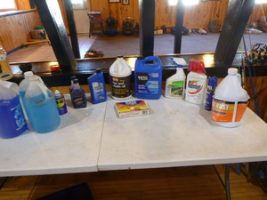 lot 31 image: Variety of Garage Liquids
