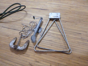 lot 63 image: Boat Items