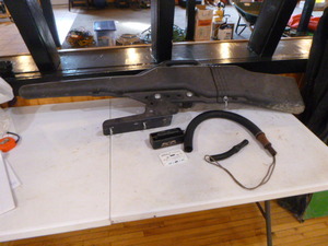 lot 78 image: Hunting Items