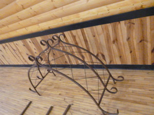 lot 102 image: Trellis