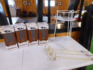lot 108 image: 4 New Tiki Twi-Lite Jr. Candle Lights