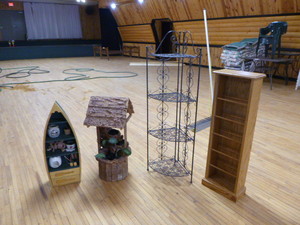lot 122 image: Cabin Dcor