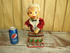 lot 3 image: Vintage T.N.Toys Bartender