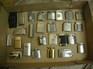 lot 21 image: 25 Vintage Pocket Lighters
