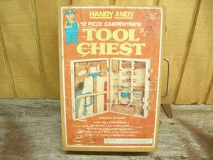 lot 49 image: Vintage Handy Andy Tool Chest Set