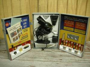 lot 113 image: Vintage Gilbert Microscope and Lab Set