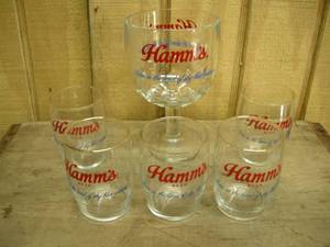 lot 130 image: Hamms Beer Glasses