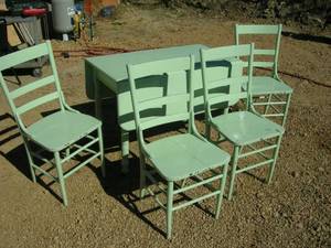 lot 161 image: Antique Wooden Dropleaf Table and 4 Chairs