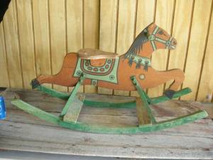 lot 167 image: Antique Ride-on Toy Hobby Horse