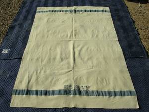 lot 176 image: U.S. Navy Wool Blanket