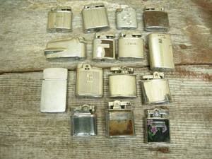 lot 185 image: 15 Vintage Pocket Lighters