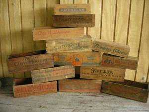 lot 205 image: Antique Advertiser Wooden Cheese Boxes