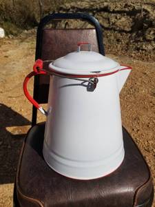 lot 51 image: Classic White-Red Enamel Coffee Pot
