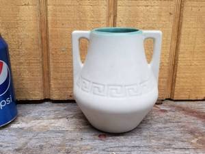 lot 212 image: Coors Pottery Vase