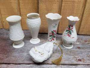 lot 256 image: 5 pc Lenox