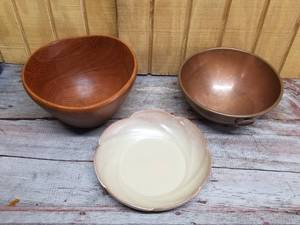 lot 254 image: Frankoma-Wood Turned - Copper Bowls