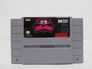 lot 22 image: Joe & Mac - Super Nintendo