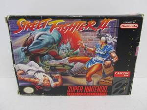 lot 51 image: Street Fighter 2 - Super Nintendo