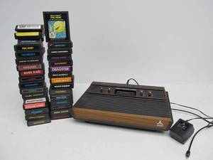 lot 114 image: Atari 2600 Video Game System wGames