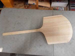 lot 12 image: Pizza Paddle
