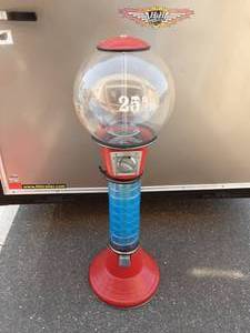 lot 27 image: 25 Cent Gumball Machine (Missing Coin Recovery Door & Key)