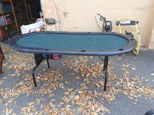 lot 31 image: Garage Royal Flush Poker Table-Needs Spiffing Up