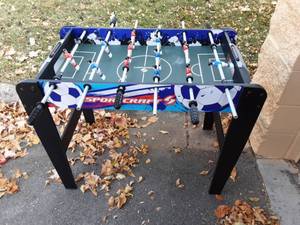 lot 32 image: Sportcraft Miniature Free Standing Foosball Game