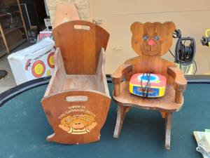 lot 43 image: Cabbage Patch Doll Bed, Wooden Bear Chair, Alarm Clock