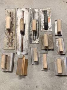 lot 22 image: Lot of 12 Cement Tools