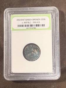 lot 33 image: Ancient Greek Bronze Coin c 400bc-300ad