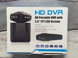 lot 40 image: HD Portable Vehicle DVR