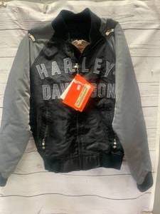 lot 64 image: New Harley Davidson $130 Jacket Xsmall